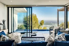 Coral Sea in camps bay – photo 9 thumbnail
