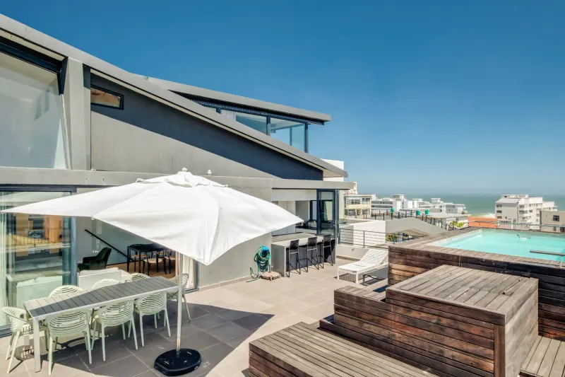 Quendon Penthouse in Sea Point – photo 4