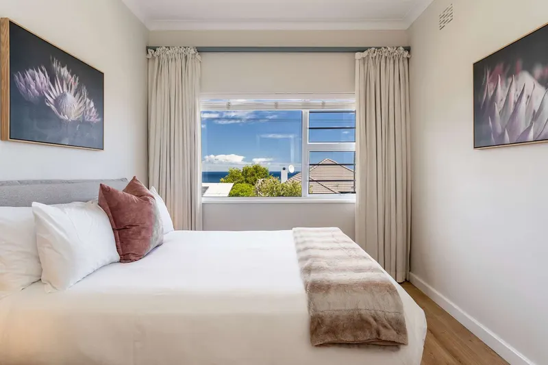 Camps Bay Deluxe in Camps Bay – photo 29