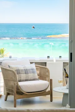 Kyanos in Camps Bay – photo 4 thumbnail