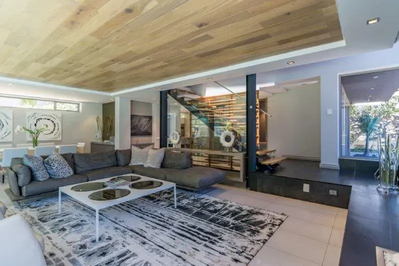 Villa Pascal in Camps Bay – photo 21
