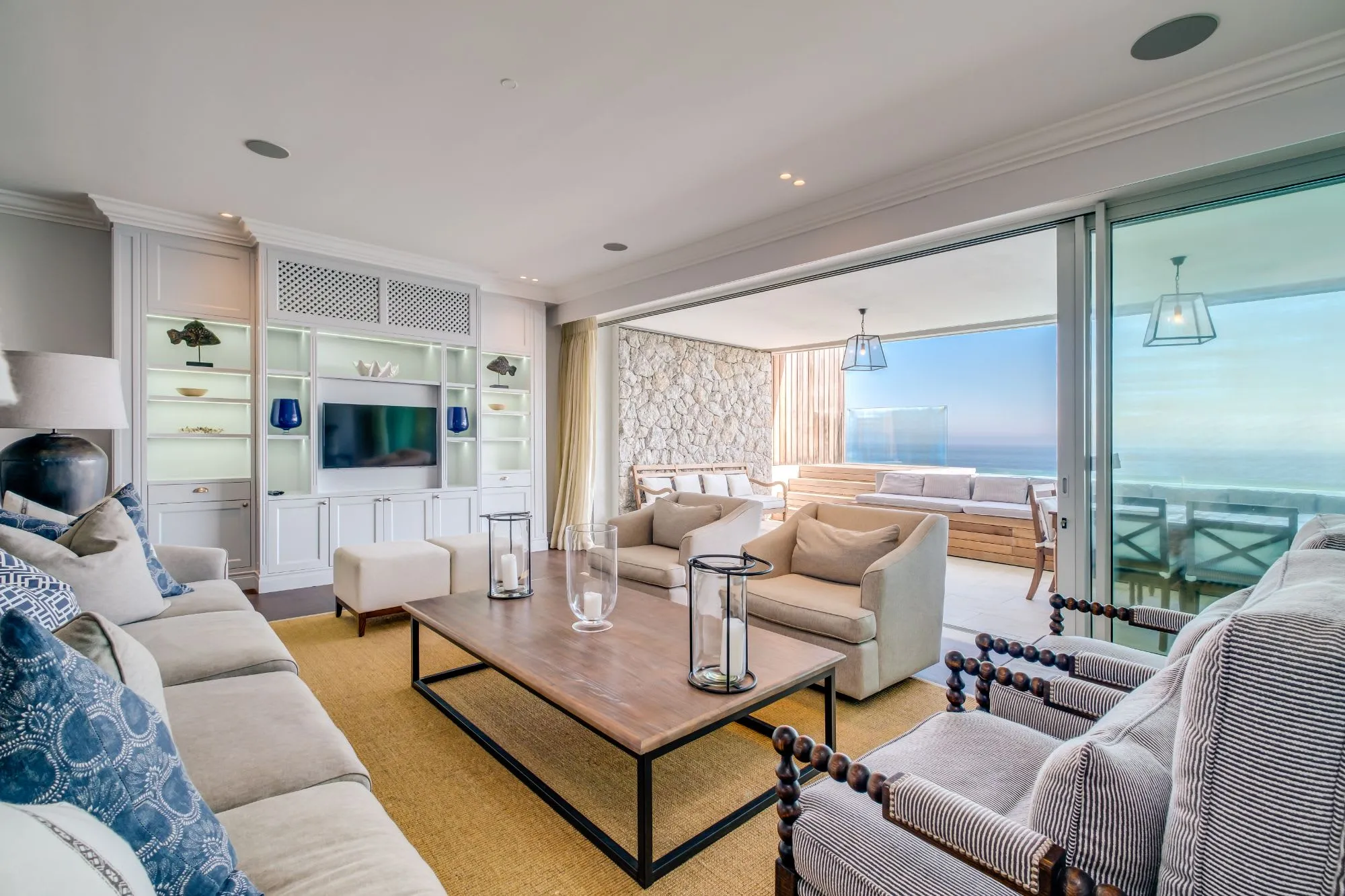 property_08aaea3d-65e7-4393-a566-fed34cf672e0_1