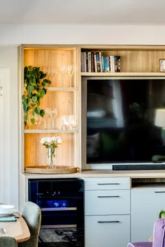 Skyshore Apartment in Mouille Point – photo 6 thumbnail