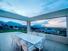 Mountain Side Mansion in Westlake – photo 8 thumbnail