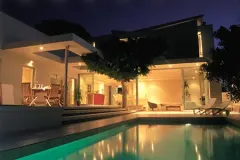 Lions View Main House in Camps Bay – photo 2 thumbnail