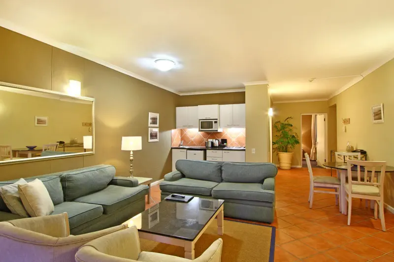 Leisure Bay 229 in Lagoon Beach – photo 5