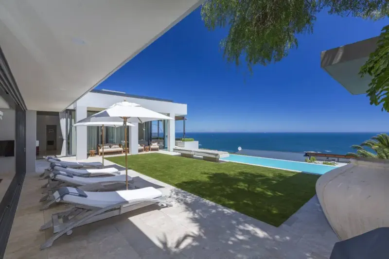Medroad Villa in Camps Bay – photo 25