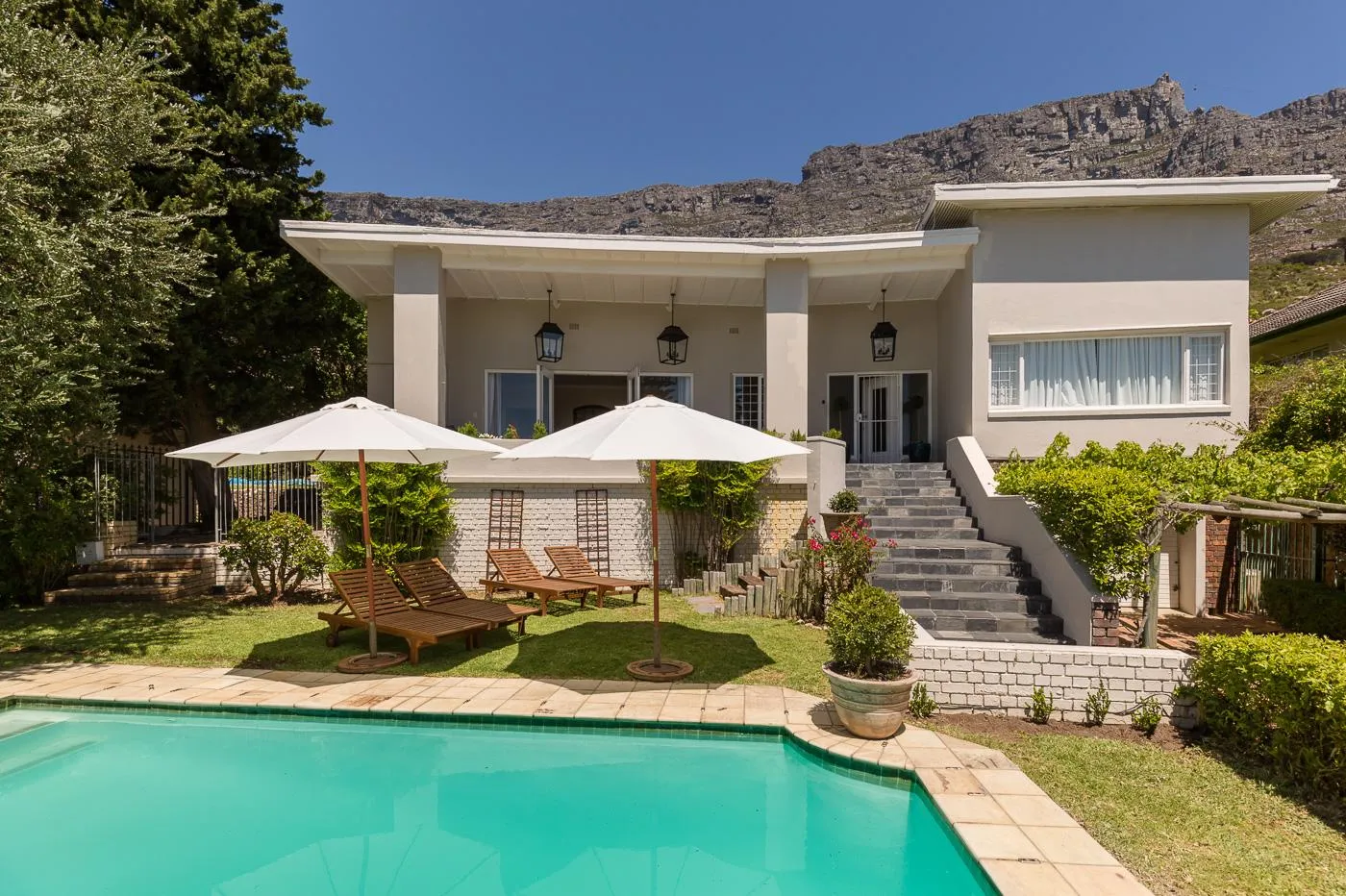 property_09b020cf-0552-4a11-9a4e-9b846fd08413_25