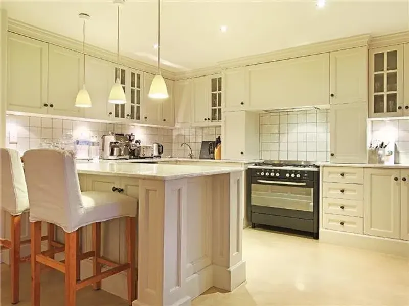 Dunkeld Villa in Camps Bay – photo 10