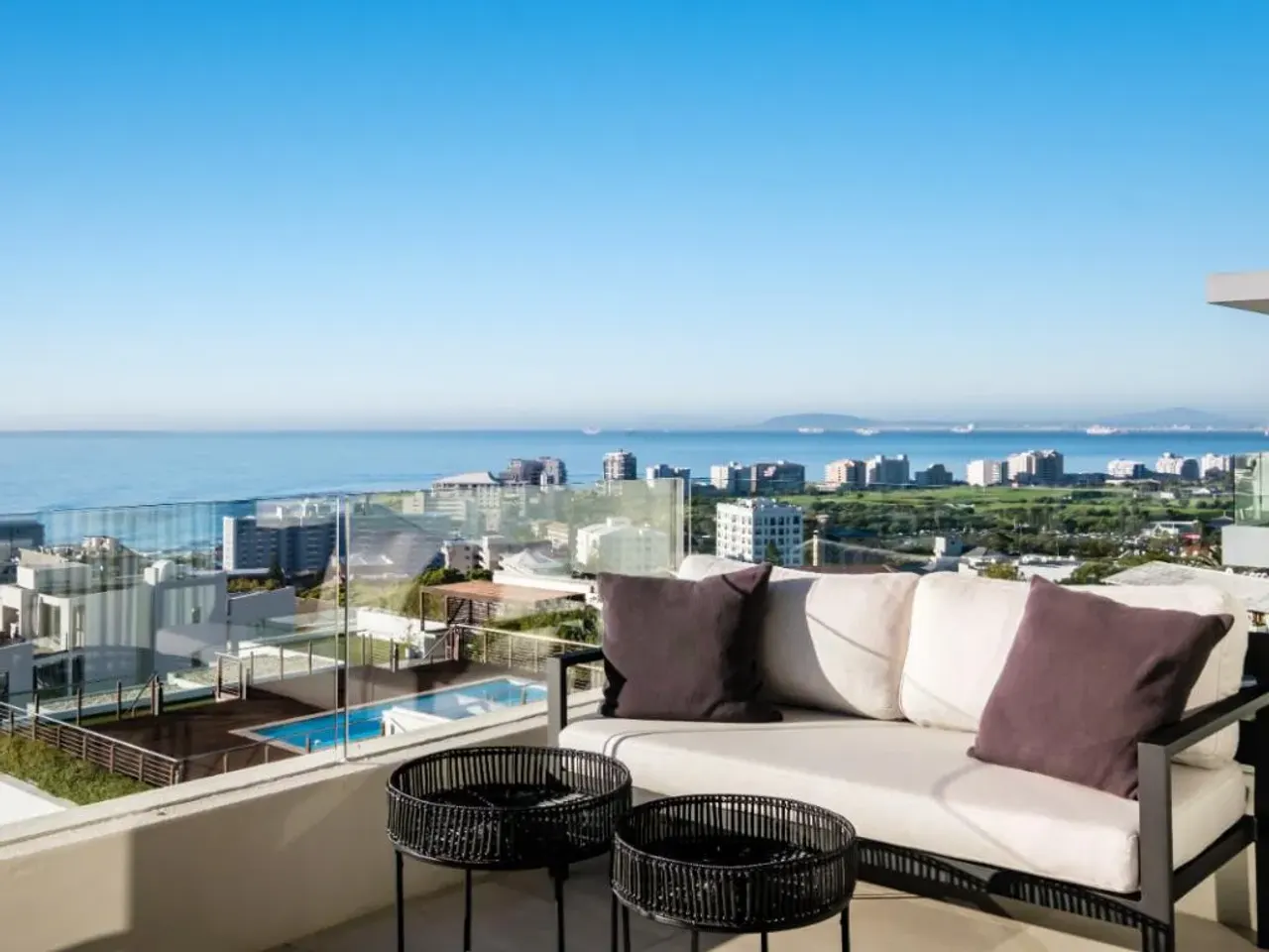 Sea Point Penthouse in Sea point