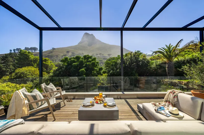 Villa Lushara in Camps Bay – photo 19
