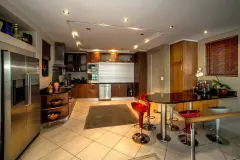 Springbok Road Villa in Signal Hill – photo 5 thumbnail