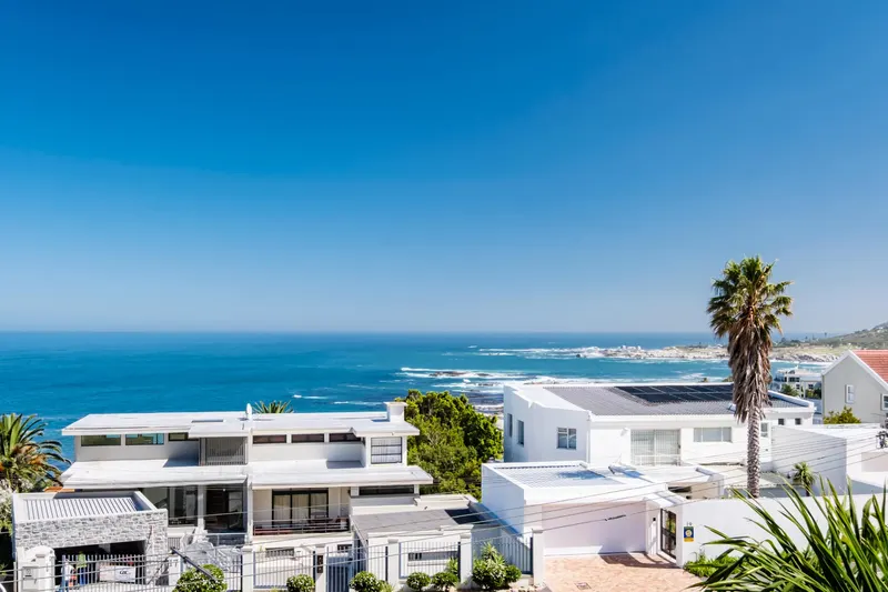 Serein in Camps Bay – photo 3