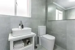 Bantry Bay Pearl in Bantry Bay – photo 1 thumbnail