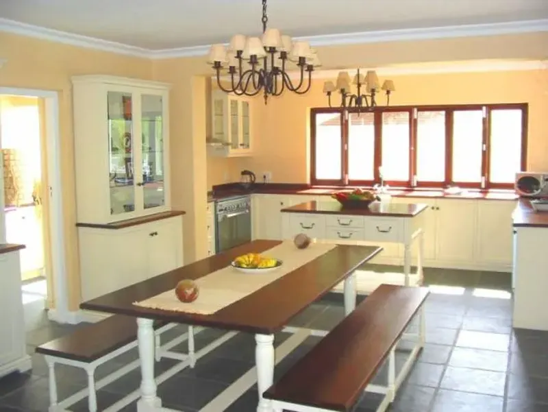 Fernwood Villa in Newlands – photo 7