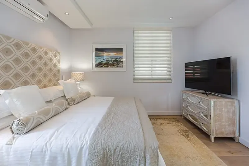 The Chelsea 502 in Green Point – photo 12
