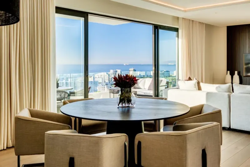 Sea Point Penthouse in Sea point – photo 38
