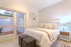 Camps Bay Beach Apartment in Camps Bay – photo 13 thumbnail