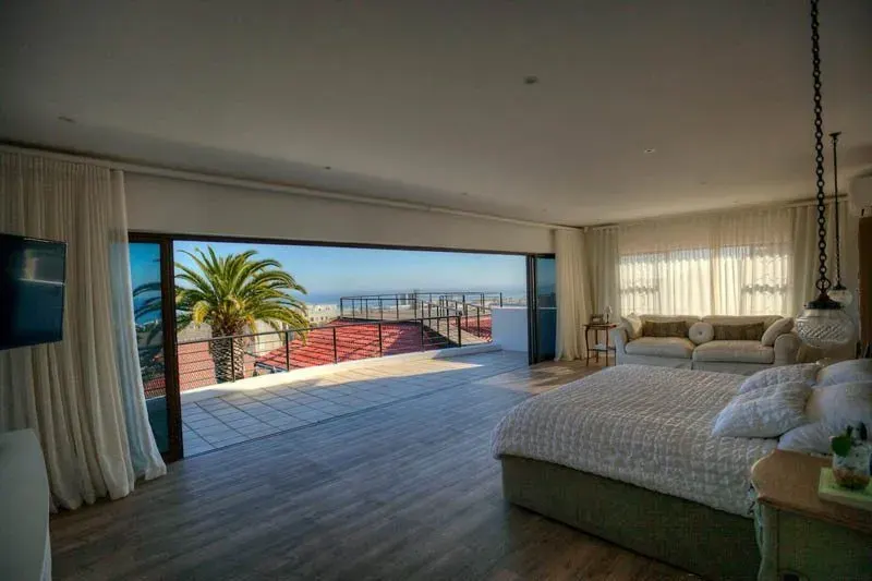 Borbeaux Villa in Sea Point – photo 20