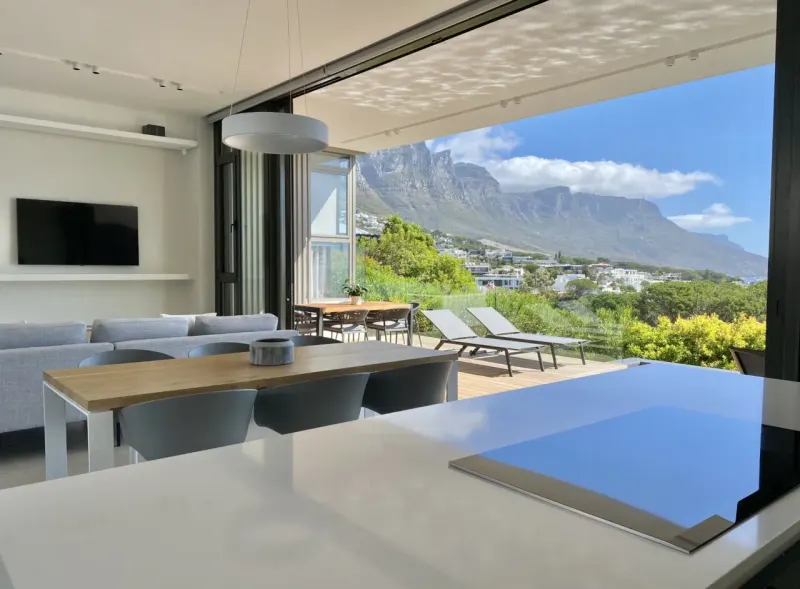 Epic Loft 3 Bedroom in Camps Bay – photo 10