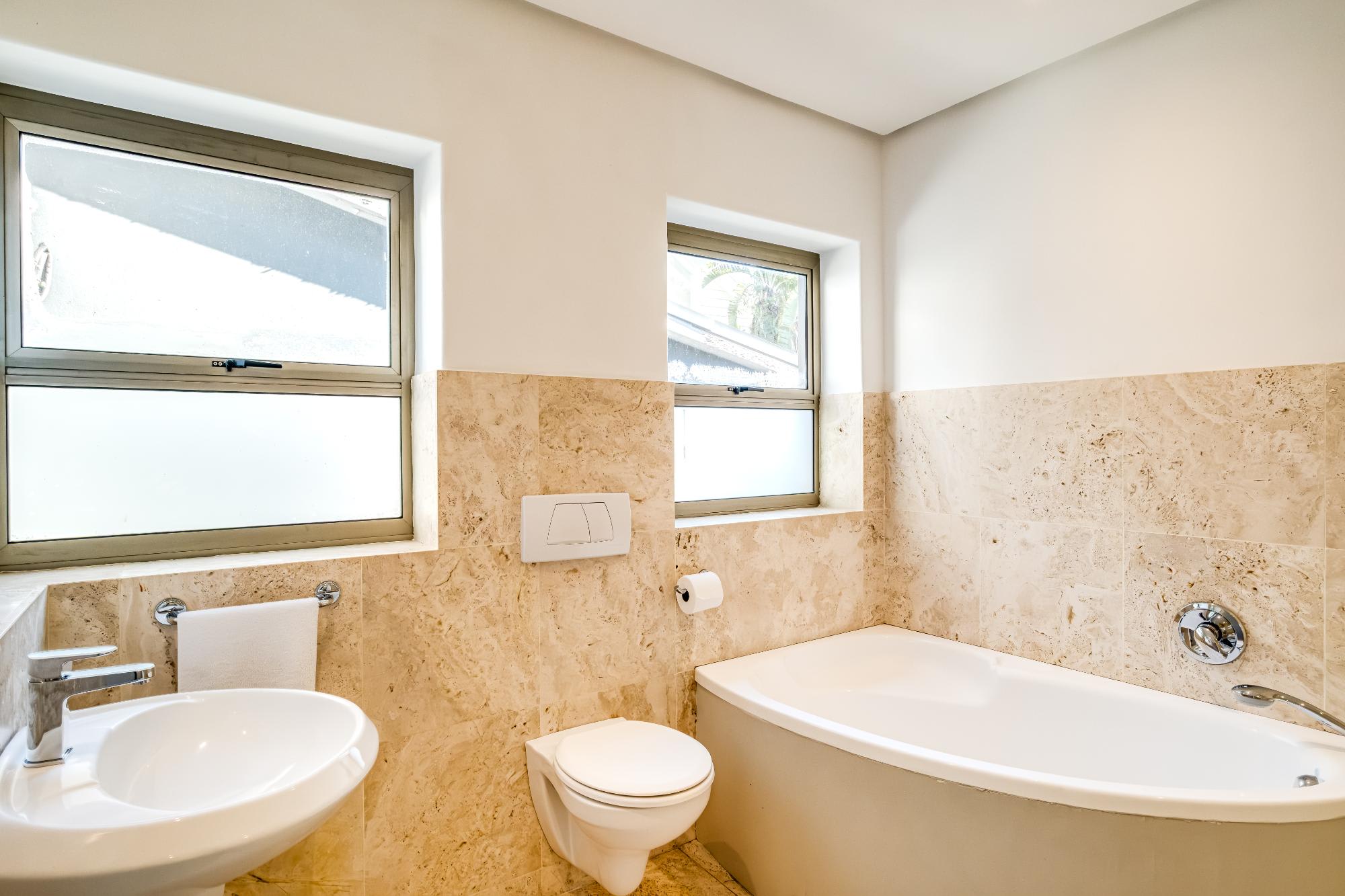 property_0c78fd3e-13ed-4e46-a3bb-17e5c0aa7d96_32