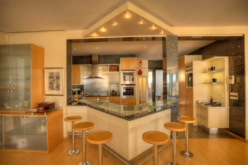 321a Ocean View Drive in Fresnaye – photo 5