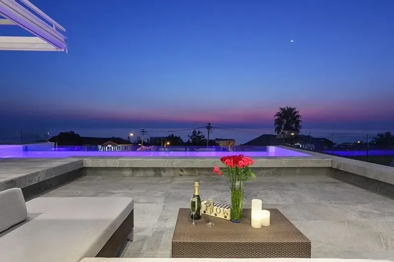 Willesdon Villa Vega in Camps Bay – photo 17