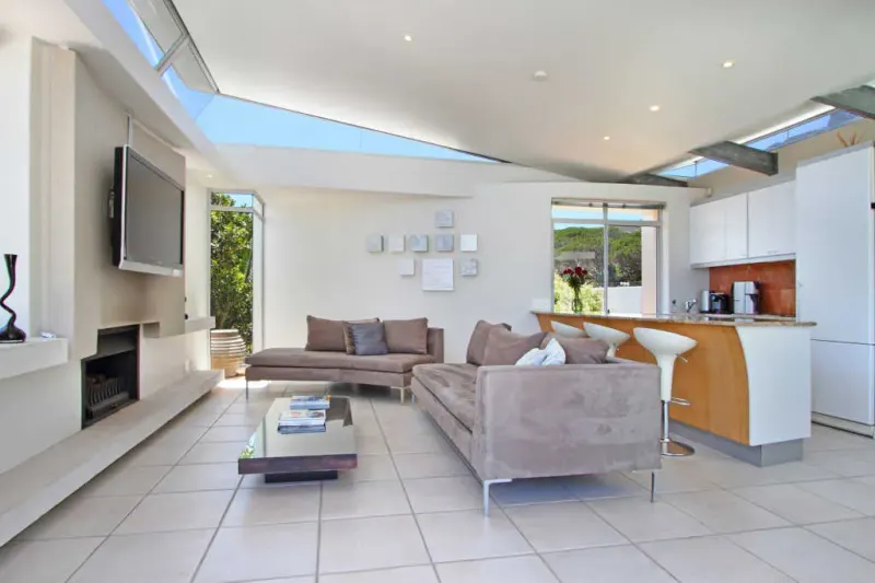 Lions View 7 Bedroom in Camps Bay – photo 30