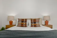 Clifton Escape in Clifton – photo 4 thumbnail