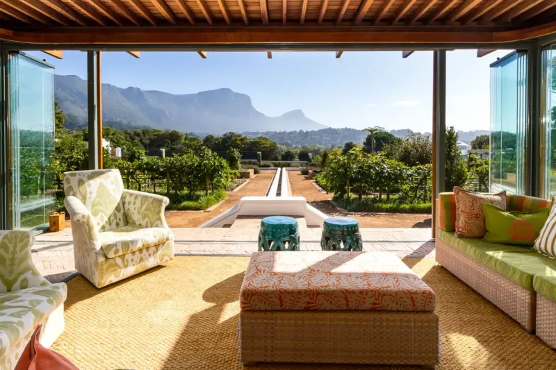 Le Marais Villa in Constantia – photo 1