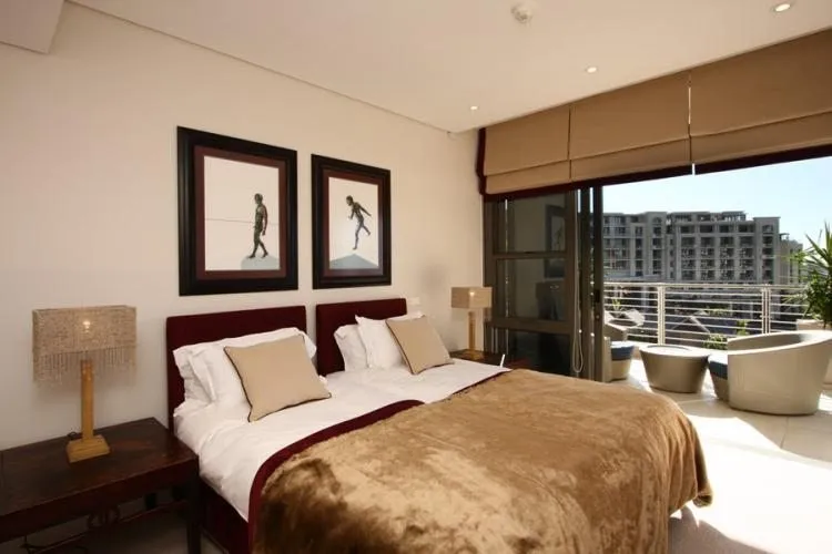 property_0d2e96ca-2f27-4329-aa3d-ed2448e4ee73_1