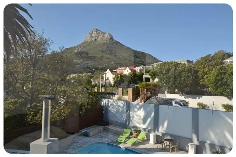 Ocean Vista in Camps Bay – photo 14