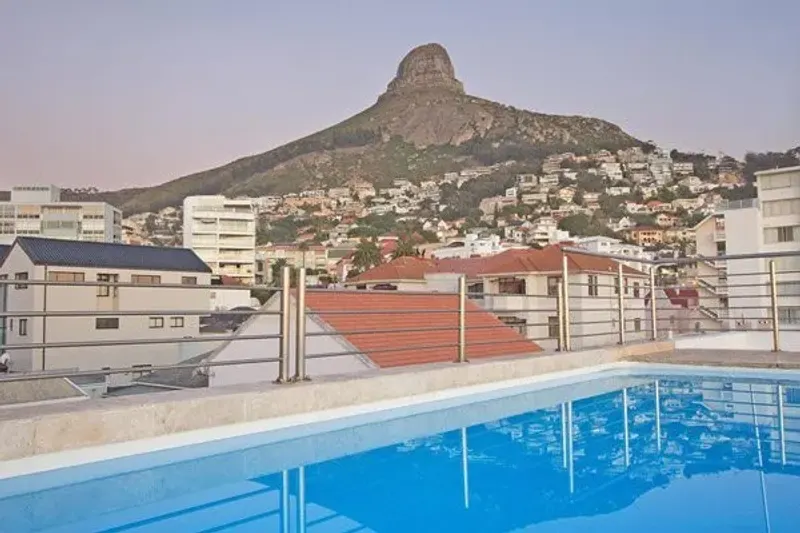 Bantry Beach Penthouse in Bantry Bay – photo 1