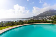 Seaside Panache in Camps Bay – photo 1 thumbnail