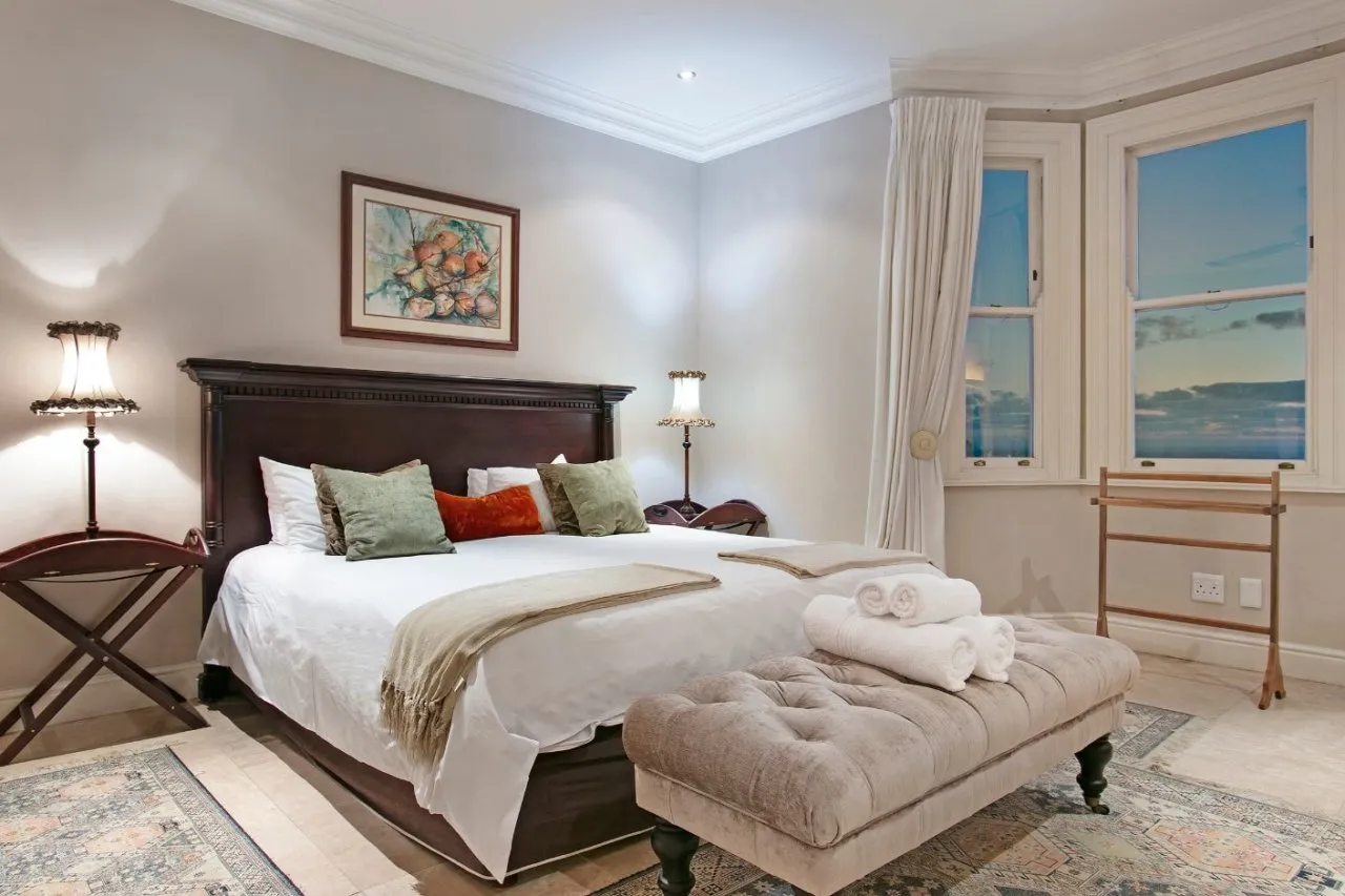 property_0d911c56-ccc2-43a5-bd7e-e860a3c4c1b4_22