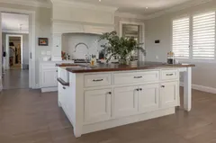 Constantia Manor in Constantia – photo 9 thumbnail
