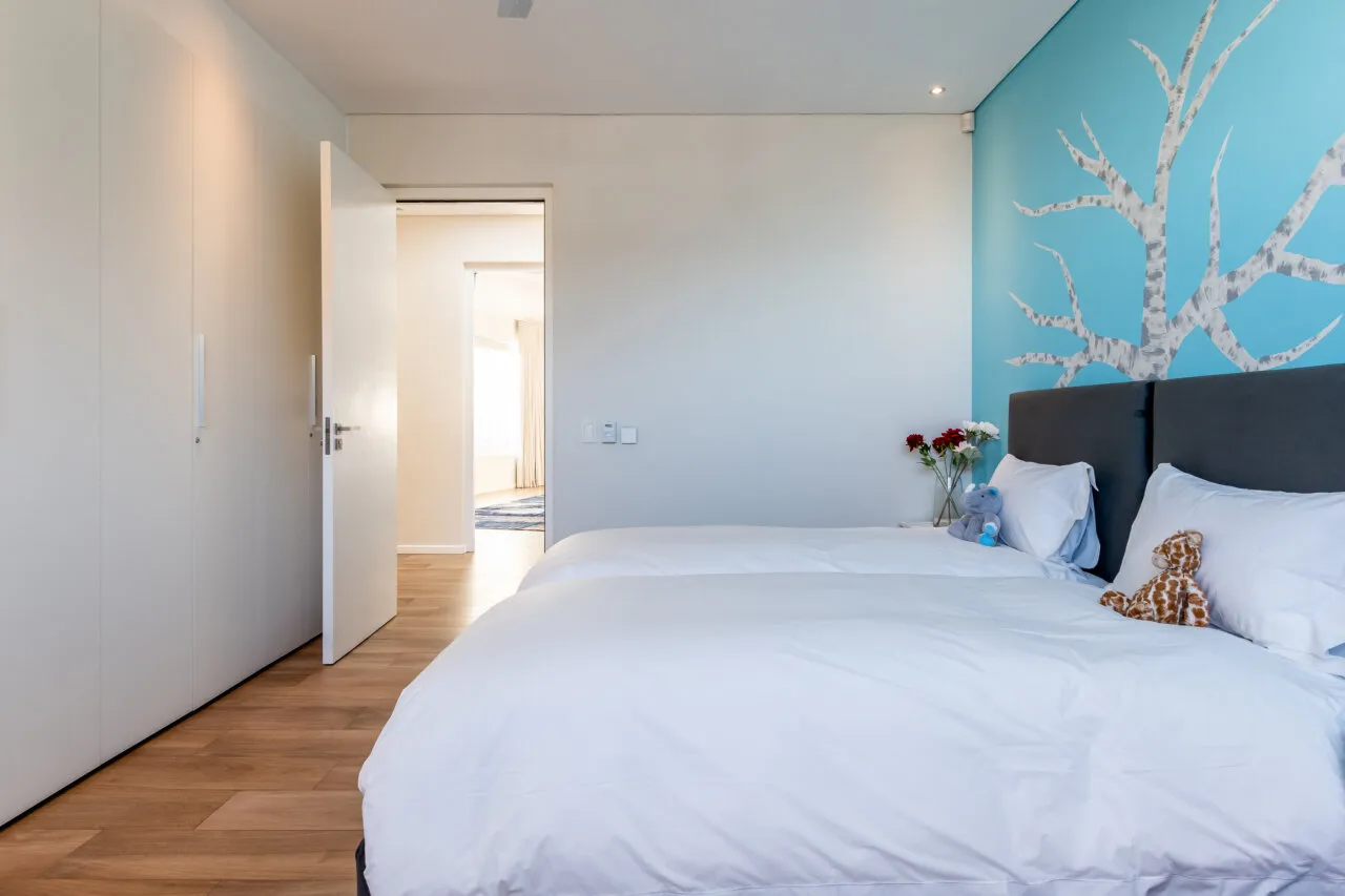 property_0de65b6b-5713-4249-ab88-fb1ddaf02724_4