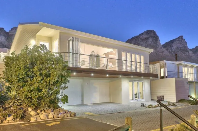 Beta Bungalow 36