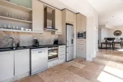 Sunset Cove Apartment in Camps Bay – photo 8 thumbnail