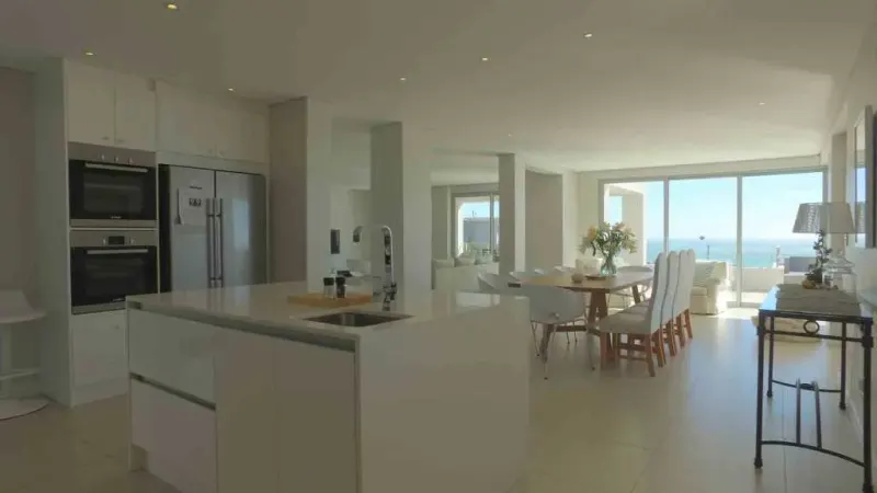 Camps Bay Upper Tree Villa in Camps Bay – photo 11