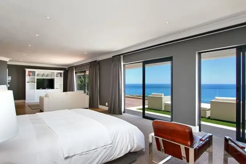 Sasso Villa in Camps Bay – photo 8