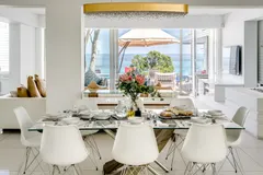 Villa Bleu Blanc in Camps Bay – photo 3 thumbnail