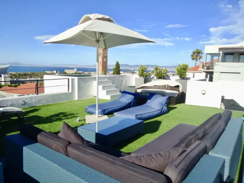 Casa Joubert in Green Point – photo 18