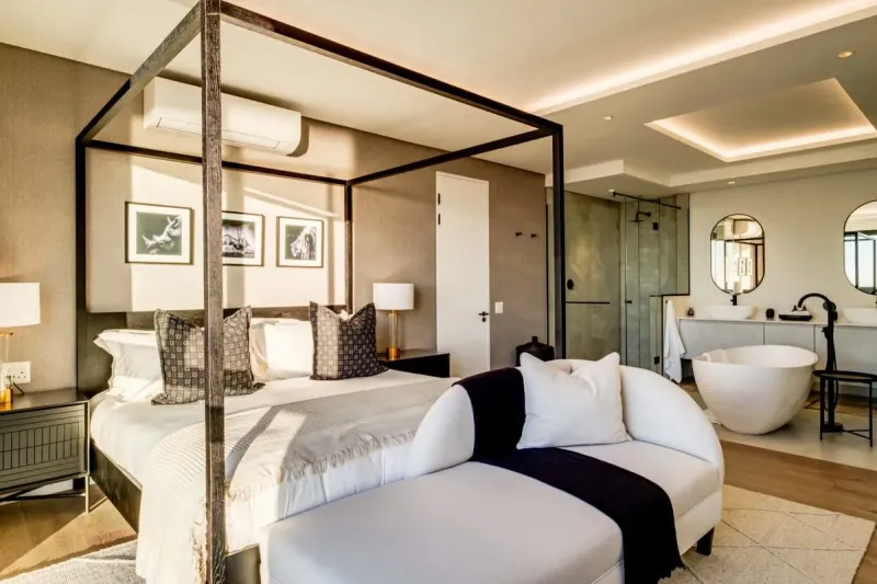 Sea Point Penthouse in Sea point – photo 57