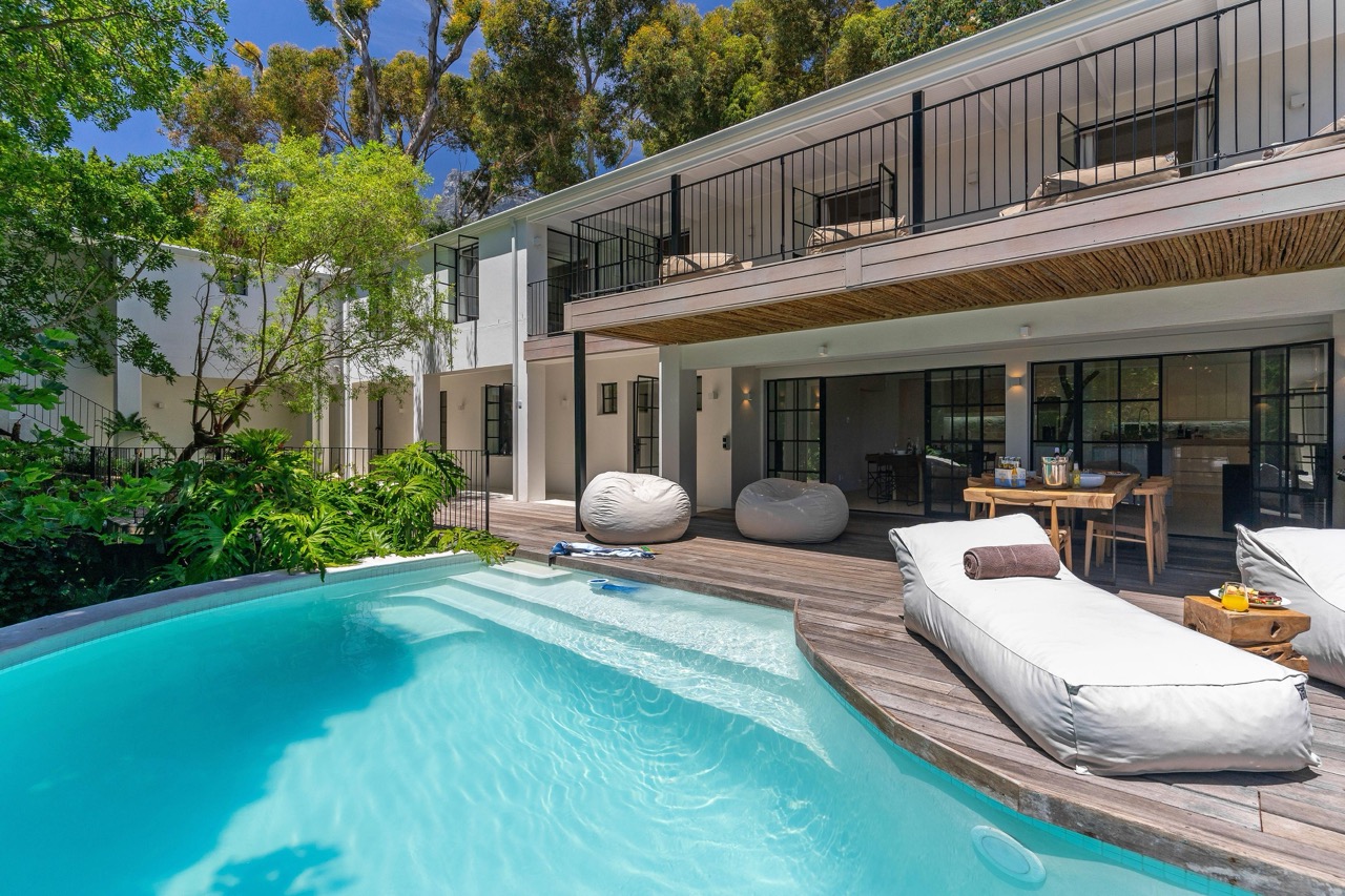 River 42 - Camps Bay