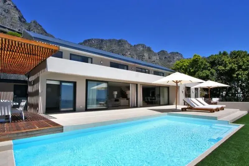 Sasso Villa in Camps Bay – photo 2