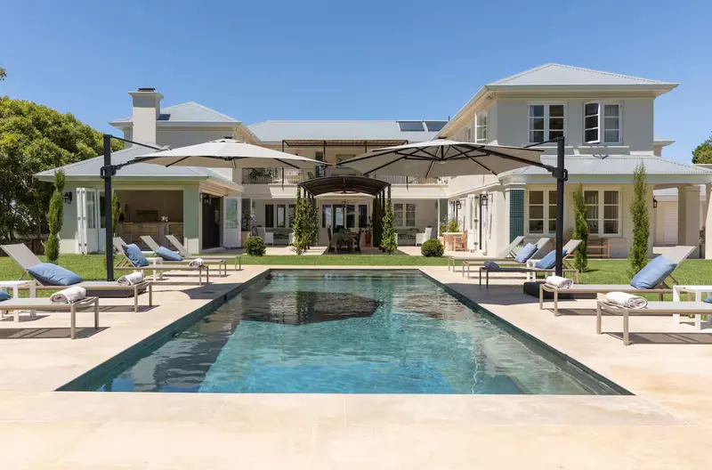 Constantia Manor in Constantia – photo 1