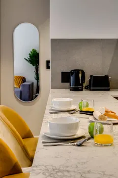 City Suite 906 in Cape Town City Centre – photo 6 thumbnail