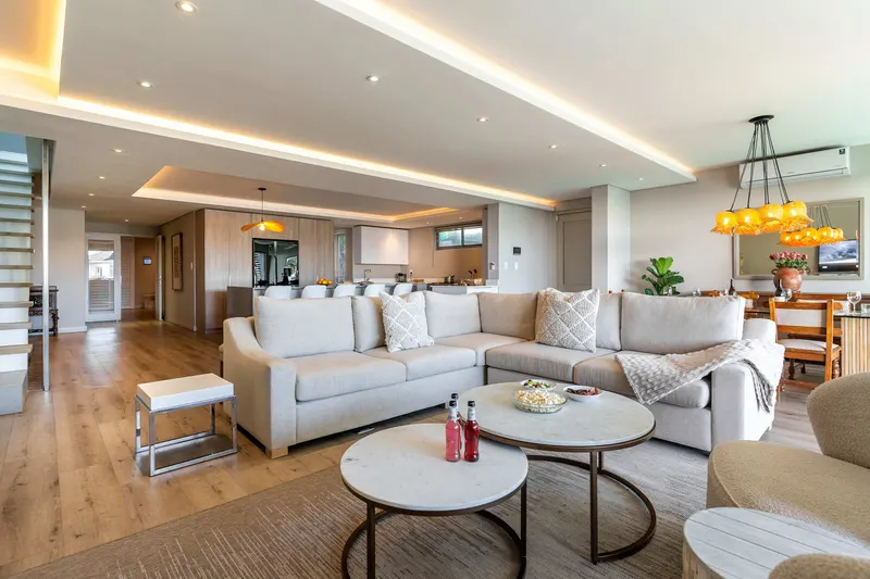 Tide View Villa in Camps Bay – photo 12