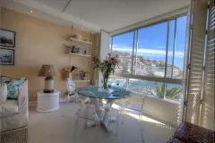 Seacliffe Apartment in Bantry Bay – photo 3 thumbnail
